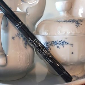 SOLD Luna Liner - Water-Resistant Liquid Eyeliner by Seraphine Botanical NWT